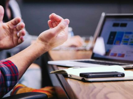 10 Ways to Improve Team Communication